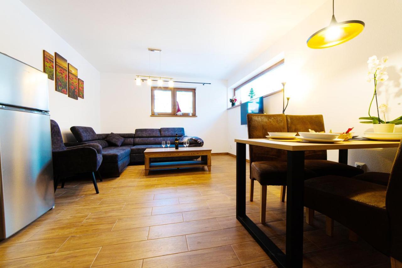 Villa Pod Hviezdami Jasna เดมานอฟสกา โดลินา ภายนอก รูปภาพ