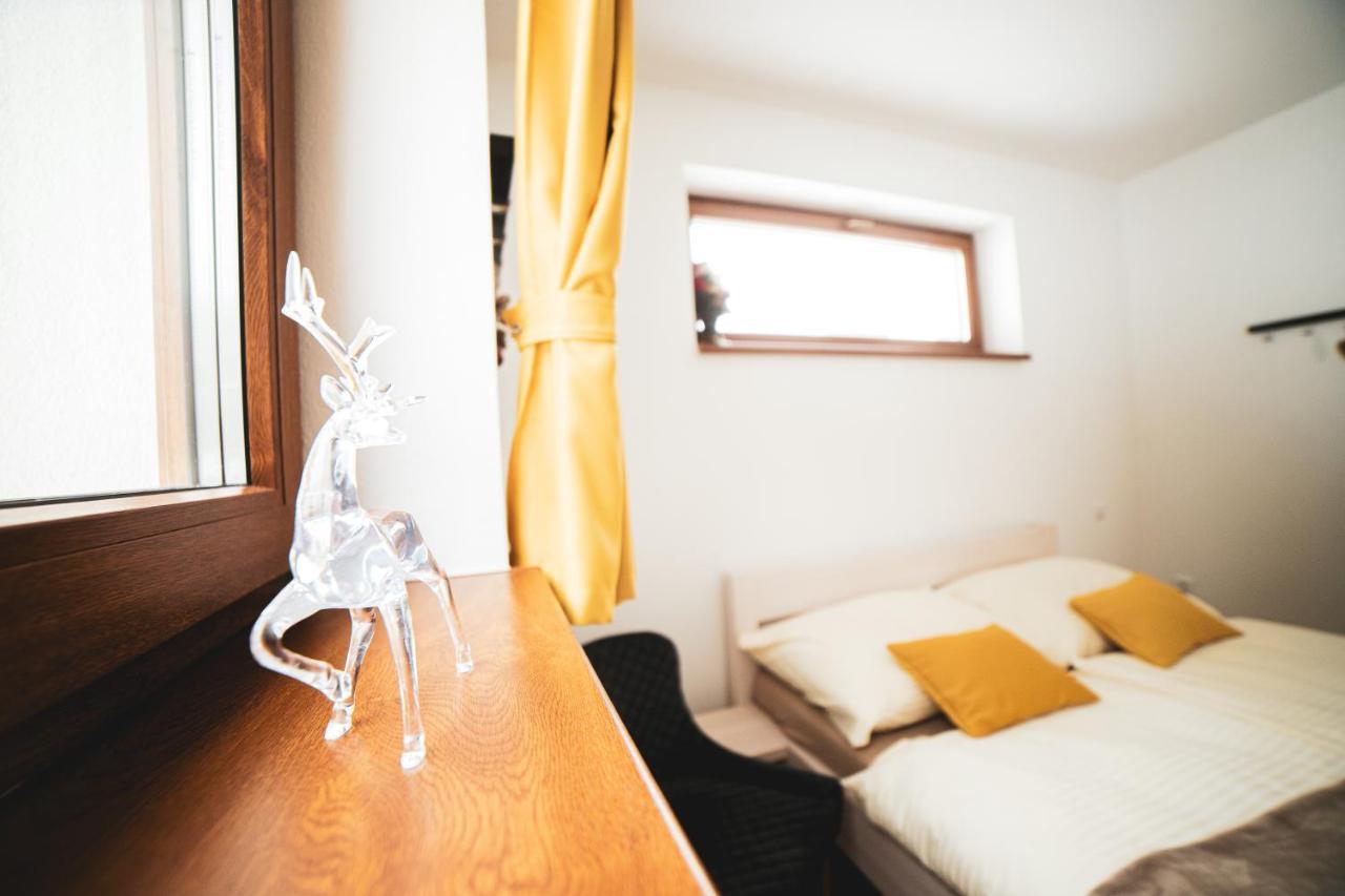Villa Pod Hviezdami Jasna เดมานอฟสกา โดลินา ภายนอก รูปภาพ