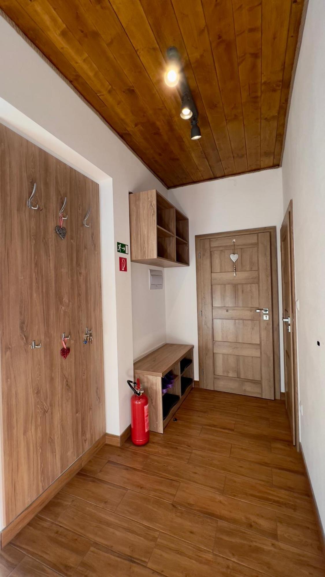 Villa Pod Hviezdami Jasna เดมานอฟสกา โดลินา ภายนอก รูปภาพ
